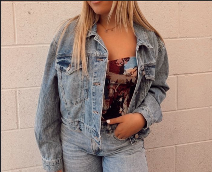 Daze Caught Up Bestie Cropped Denim Jacket